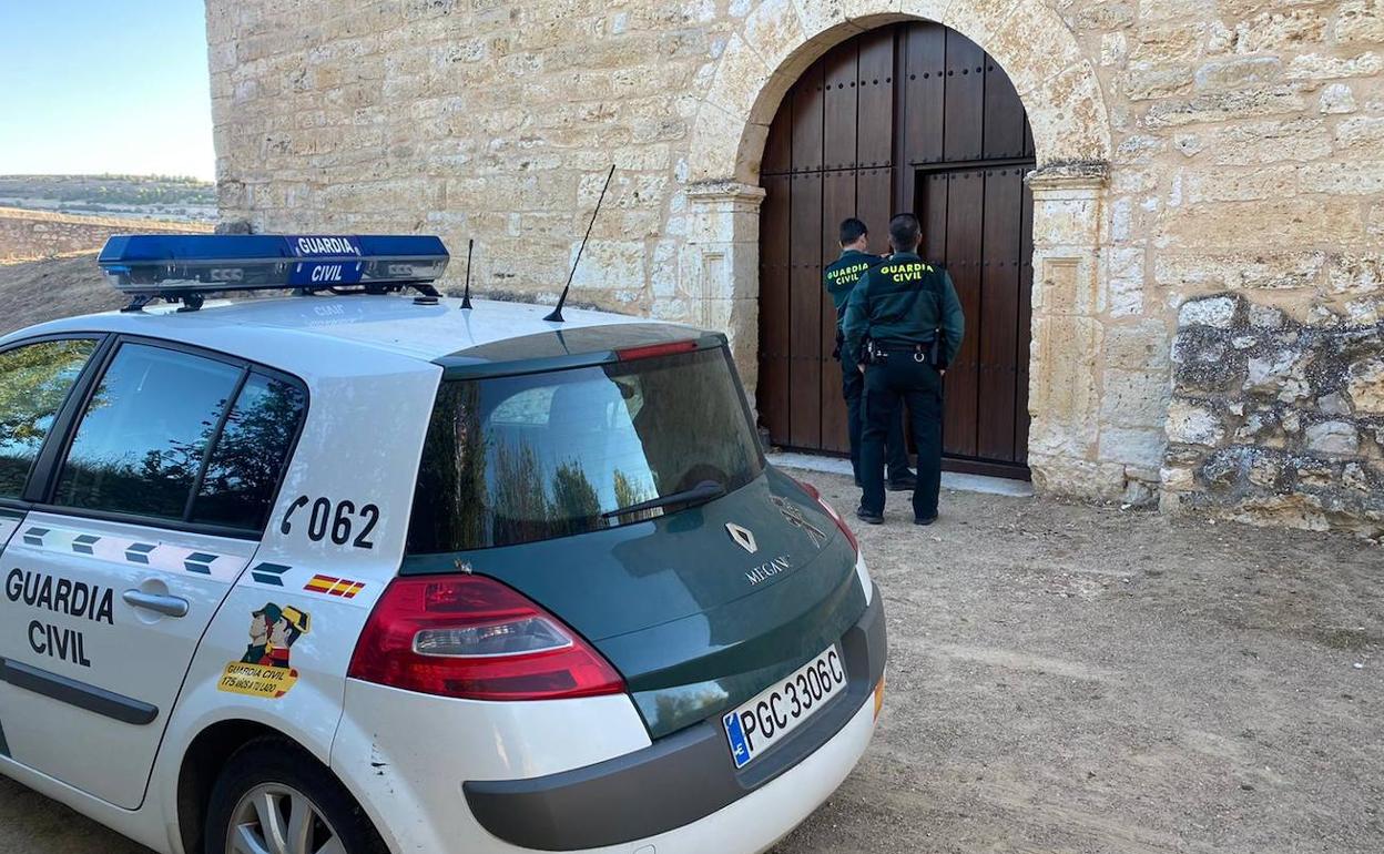Los agentes de la Guardia Civil de Mota del Marqués se han hecho cargo de la investigación.