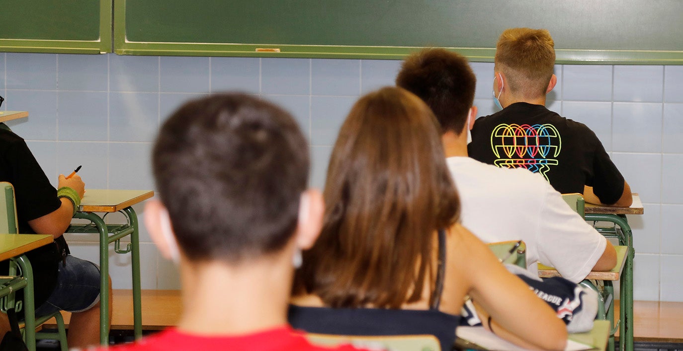 Los alumnos de la ESO y de Bachillerato de Palencia vuelven a clase.