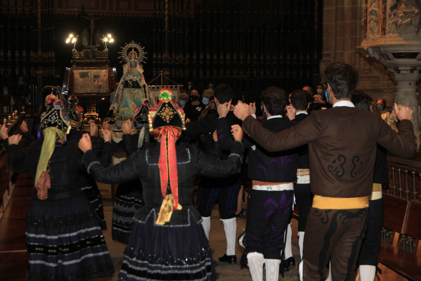 Llegada de la Virgen de la Fuencisla a la Catedral de Segovia 