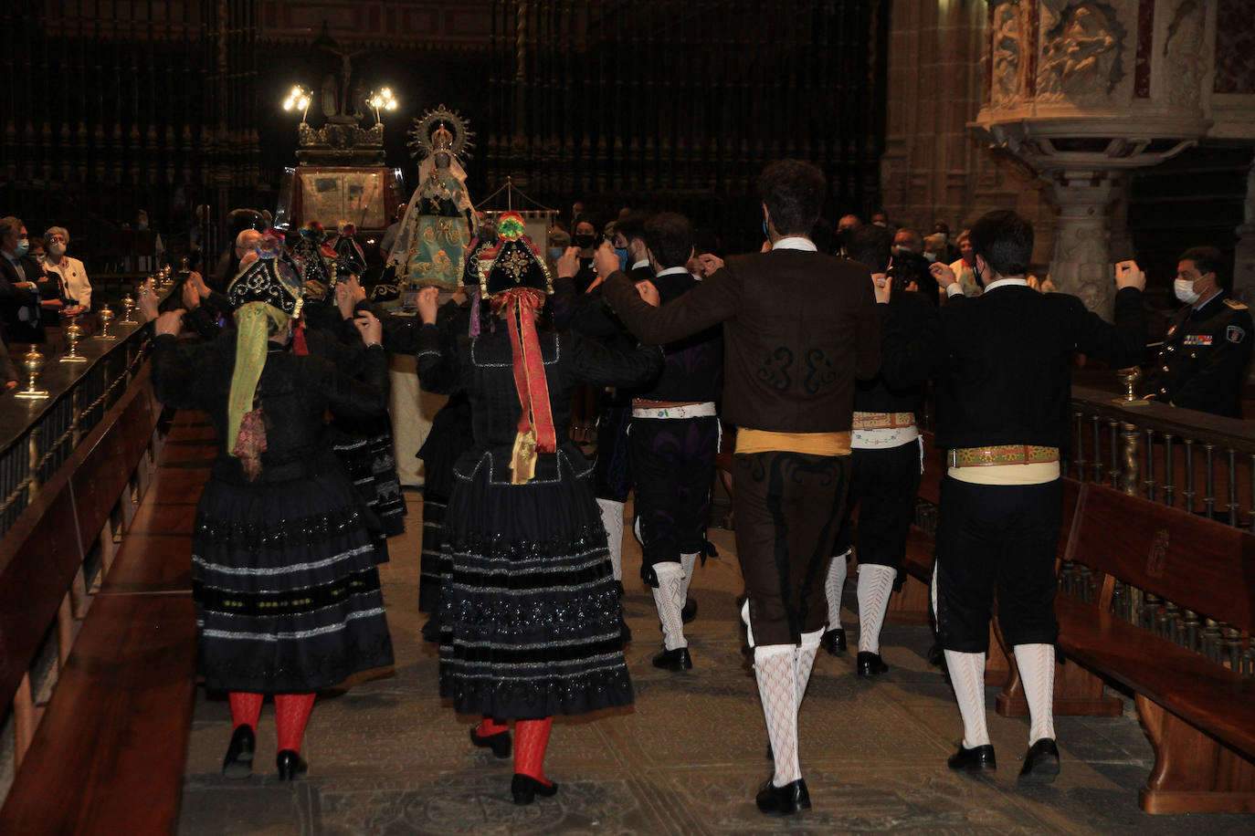 Llegada de la Virgen de la Fuencisla a la Catedral de Segovia 