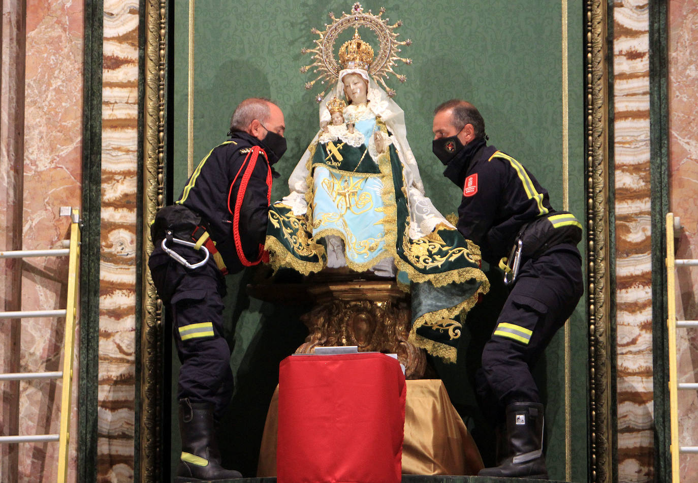 Llegada de la Virgen de la Fuencisla a la Catedral de Segovia 