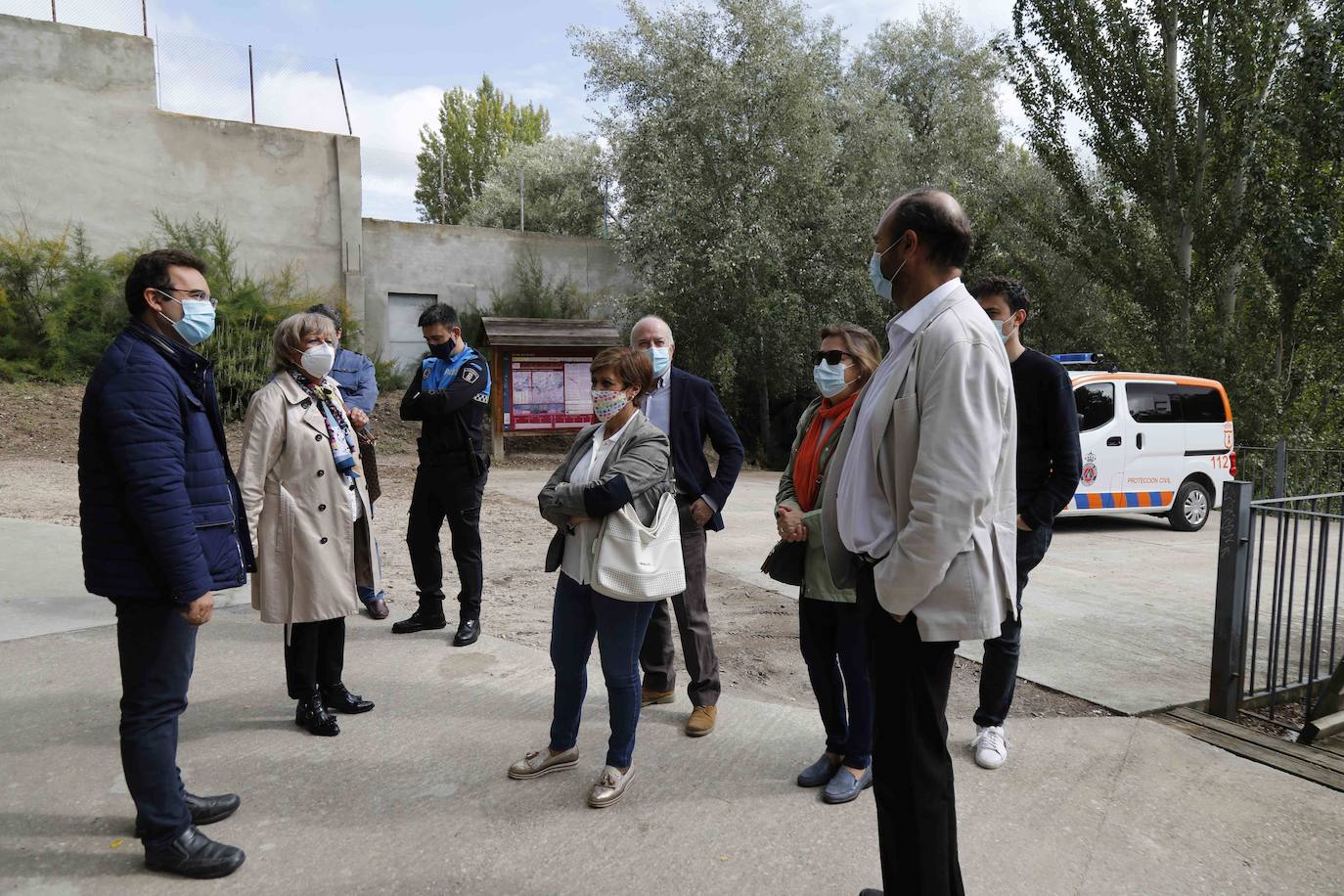 La Confederación Hidrográfica del Duero entrega al Ayuntamiento de Peñafiel las obras de este puente peatonal incluido en la Senda del Duero