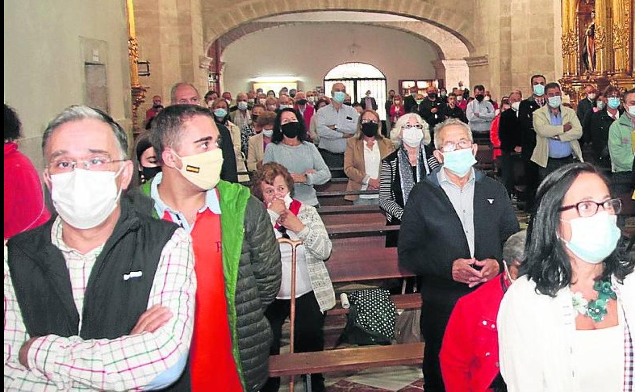 Un momento de la celebración de la eucaristía. 
