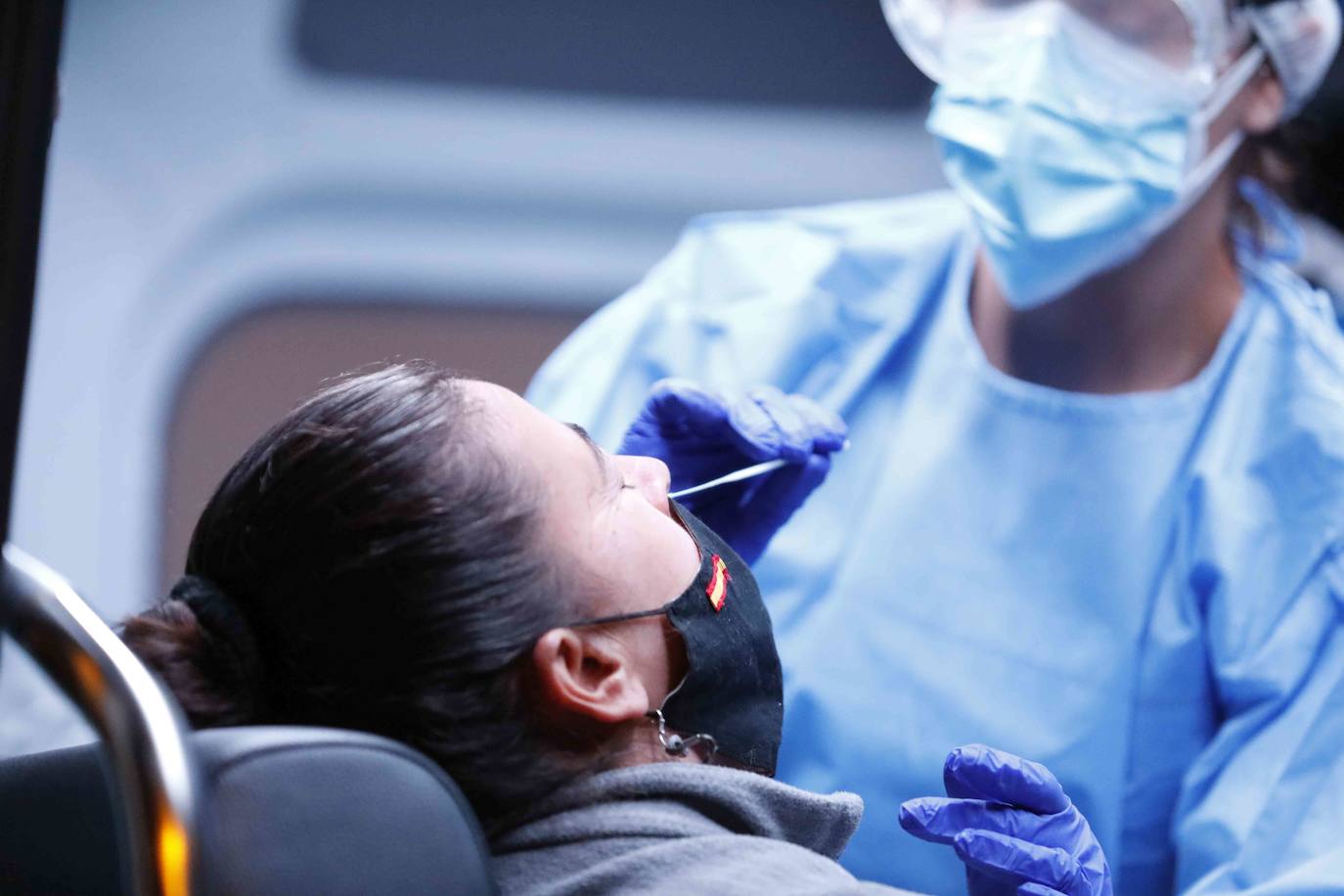 Se espera que más de 2.000 personas se sometan a las pruebas. 