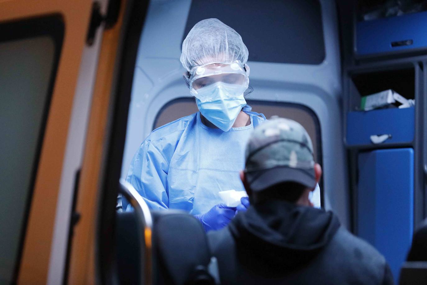 Se espera que más de 2.000 personas se sometan a las pruebas. 