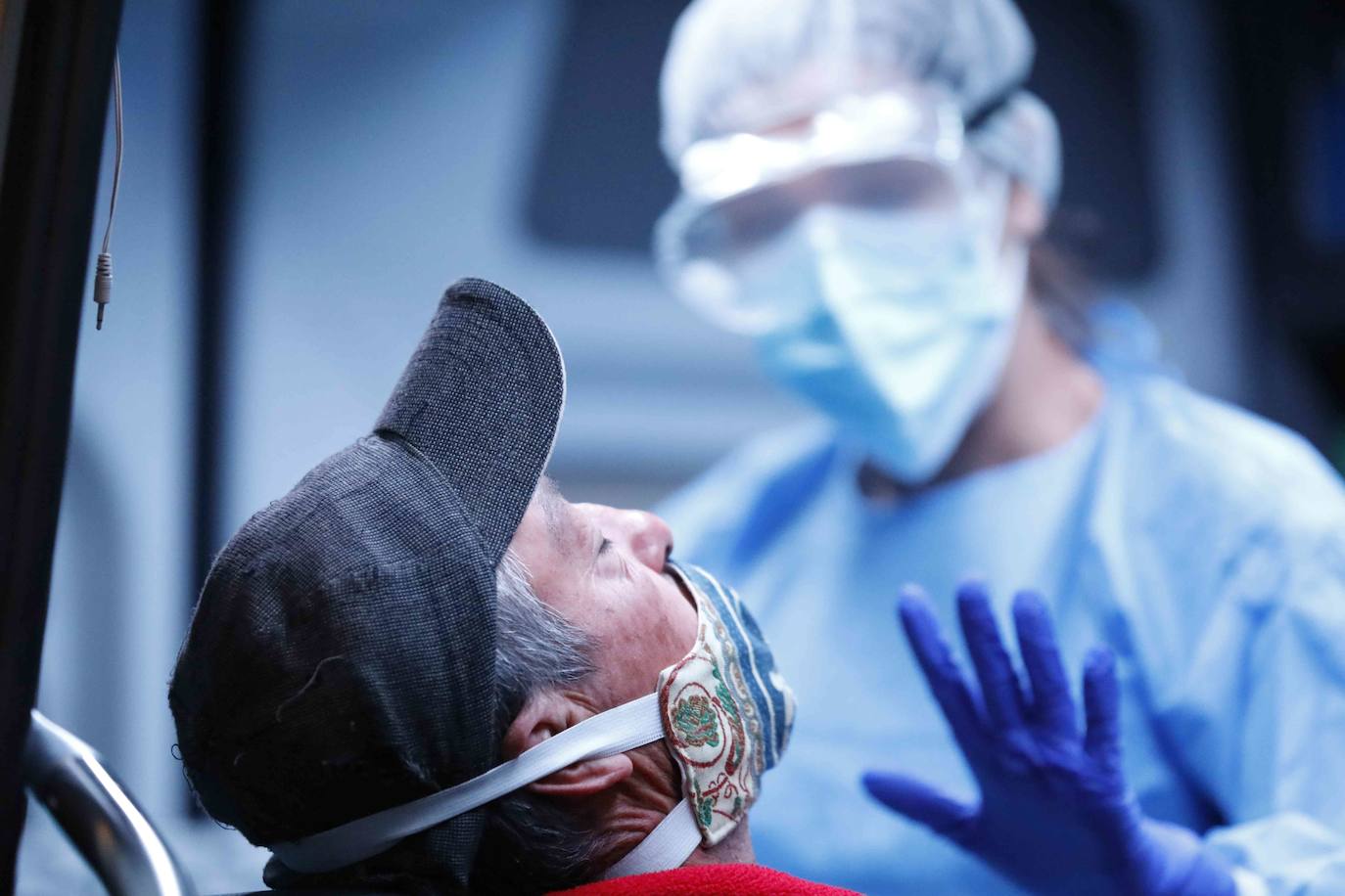 Se espera que más de 2.000 personas se sometan a las pruebas. 