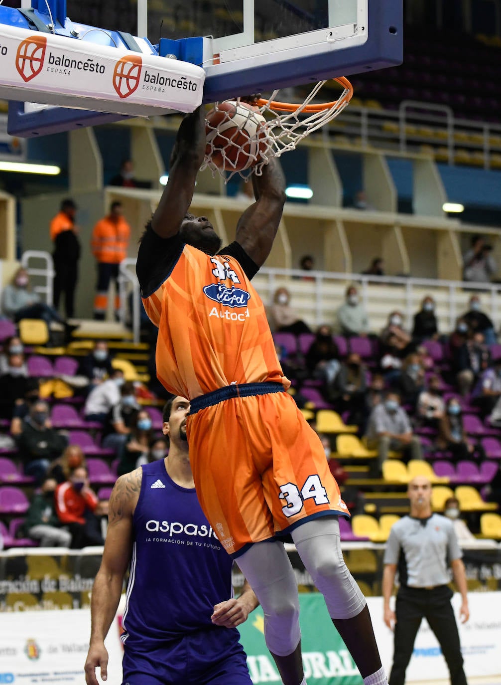 Fotos: Real Valladolid 87-80 Tizona Burgos
