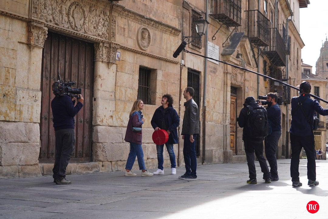 Momento del rodaje de Rutas Bizarras en Salamanca