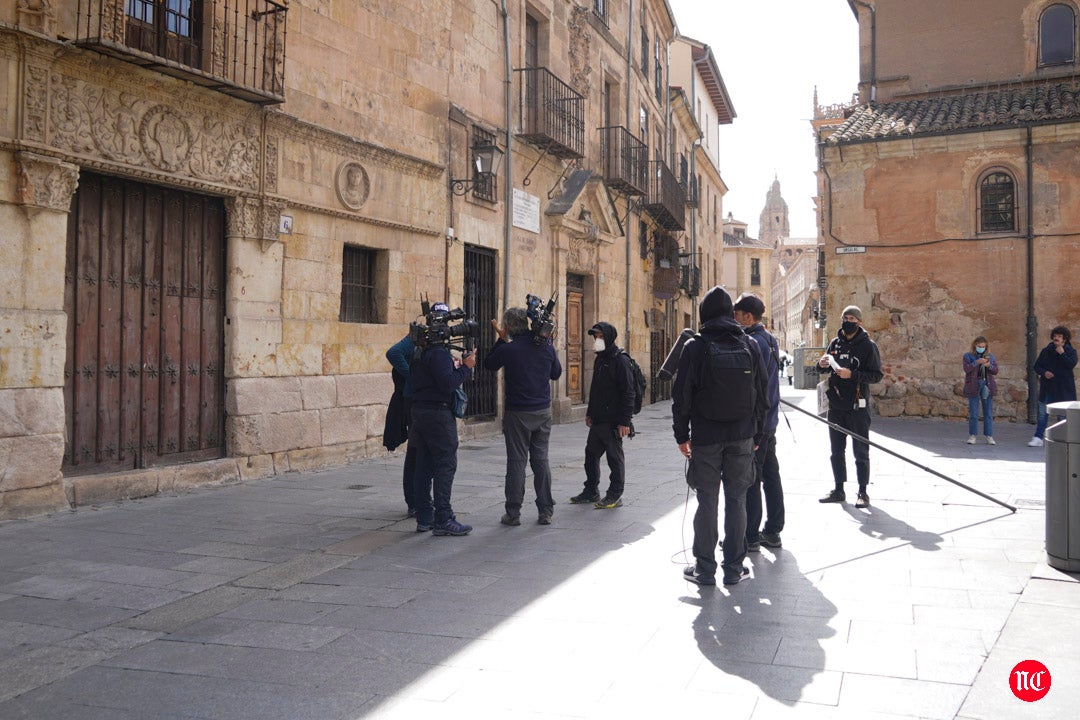 Momento del rodaje de Rutas Bizarras en Salamanca