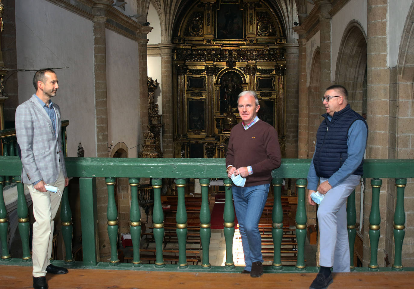 El histórico templo de San Miguel, en peligro. 