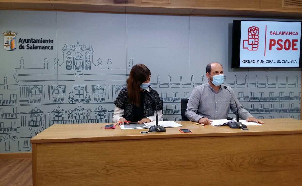 María Sánchez y Chema Collados, durante la rueda de prensa