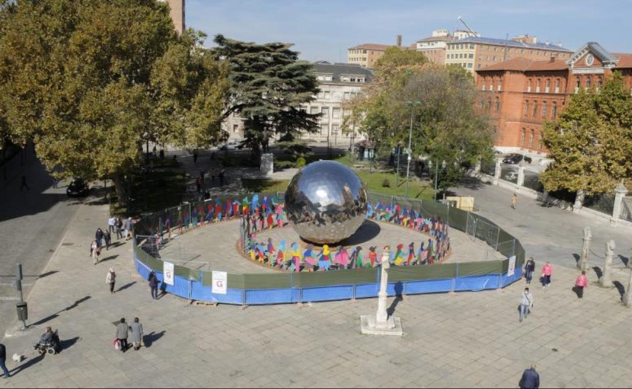 El 'Universo de luz', en la Plaza de San Pablo. 