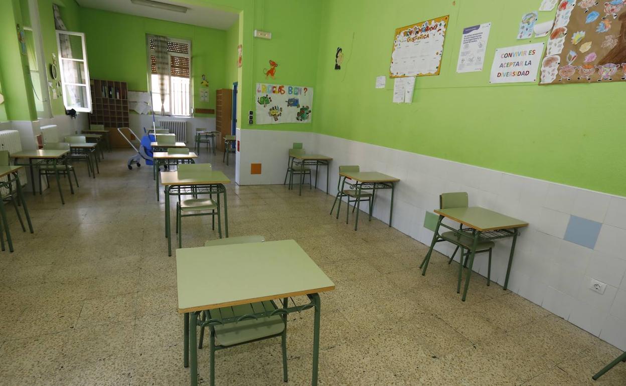 Una clase preparada para el inicio escolar. 