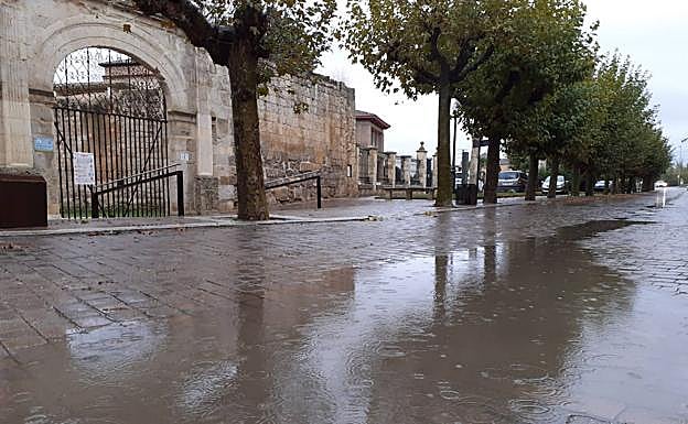 Medina de Rioseco acumula más de 34 litros por metro cuadrados en las últimas horas
