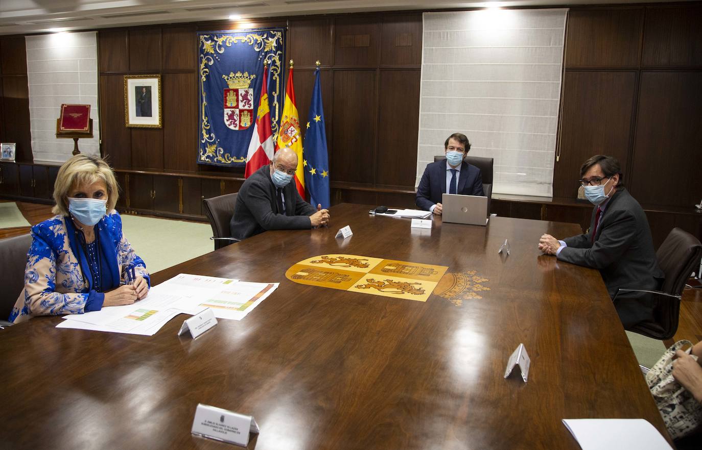 Salvador Illa ha tenido un encuentro con Alfonso Fernández Mañueco y Francisco Iega. 