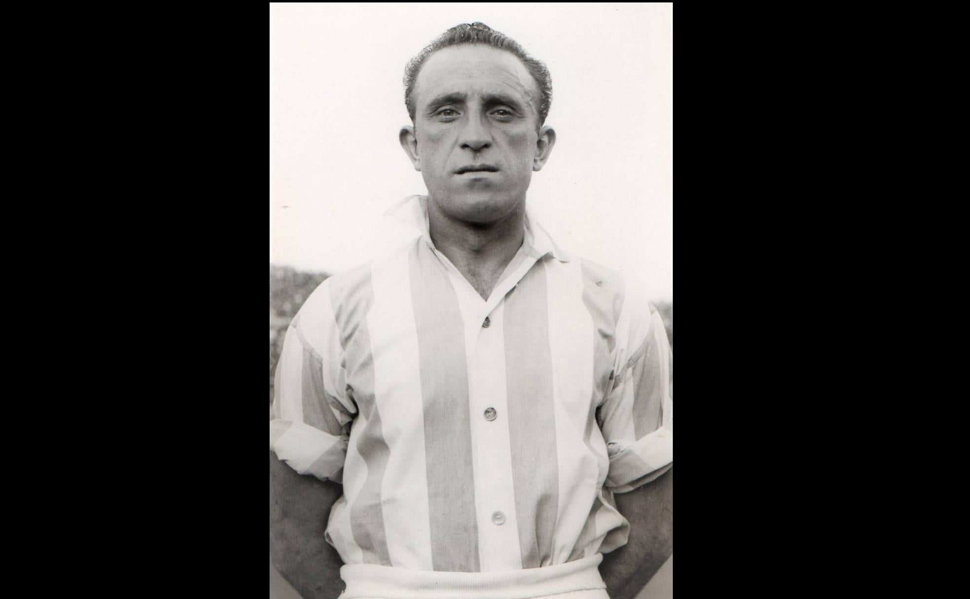 Julio Losco, un defensa con buen toque de pelota, que rindió a gran altura en el Real Valladolid.