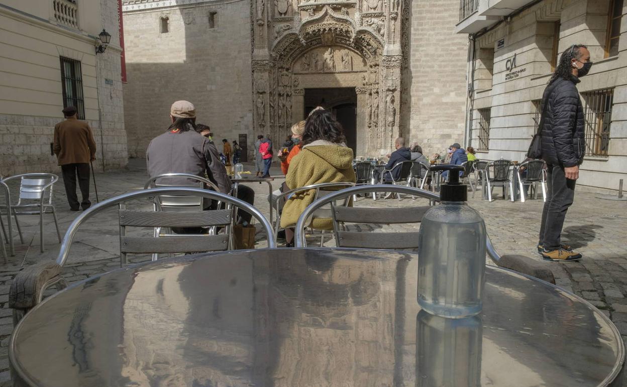 Coronavirus en Castilla y León: La situación en Castilla y León es de riesgo extremo, con 700,59 casos por 100.000 habitantes