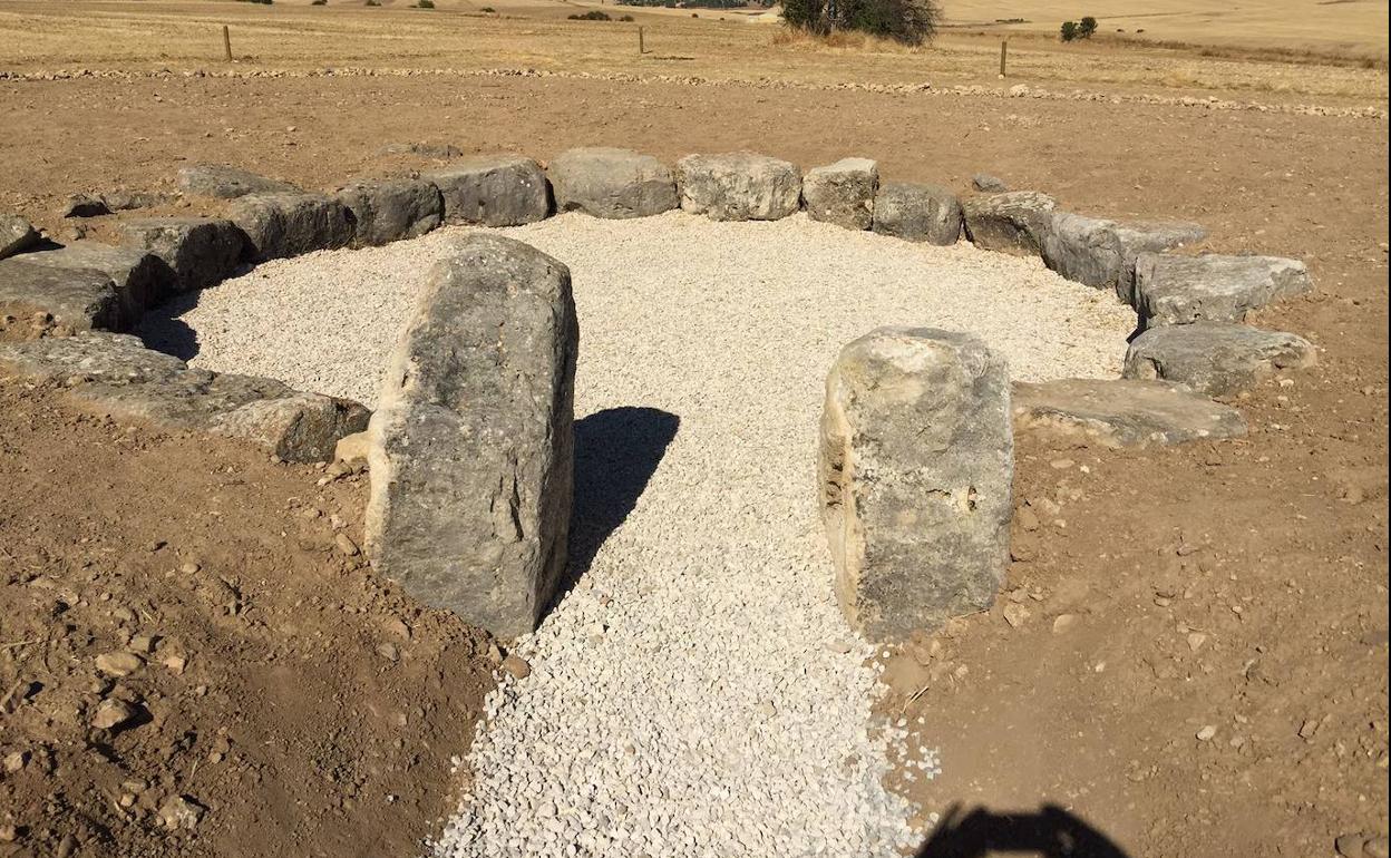 El sepulcro megalítico de Los Zumacales en Simancas, Valladolid. 
