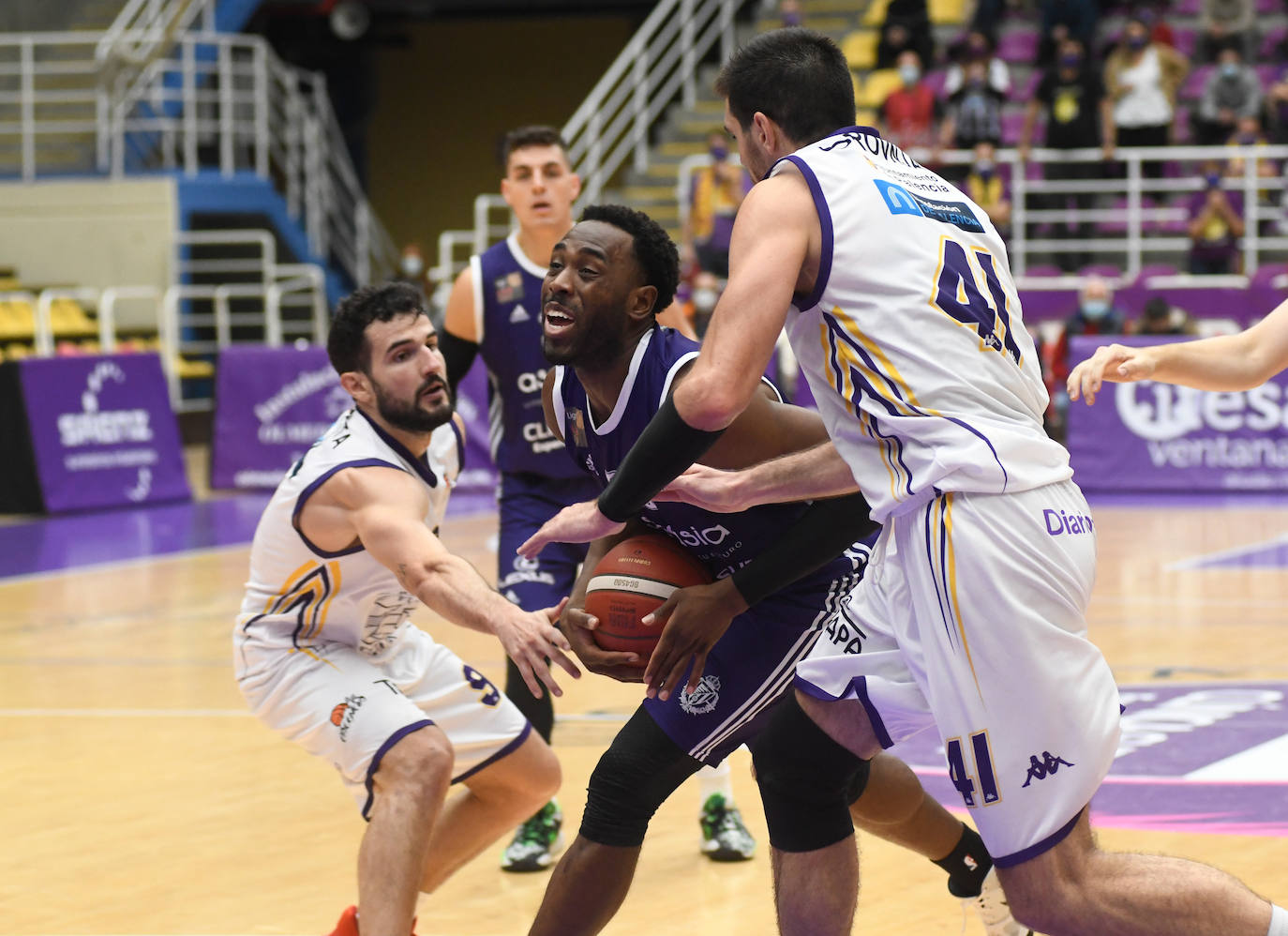 Fotos: Clínica Sur Aspasia 73-66 Destino Palencia