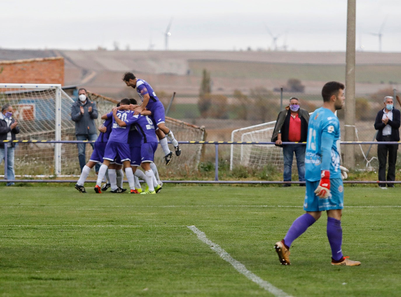 El Palencia Cristo Atlético gana el primer derbi de la temporada.