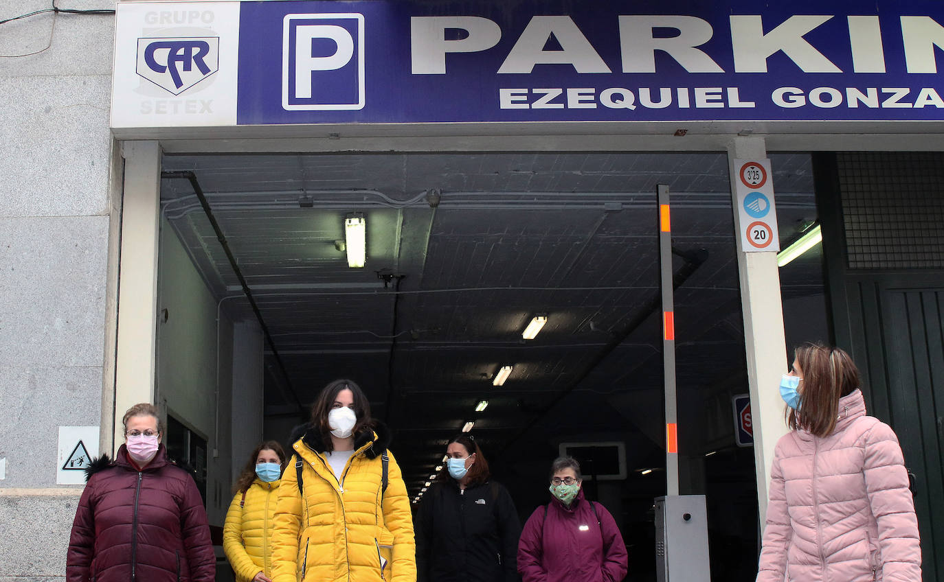 Cierre del parking del paseo Ezequiel González 