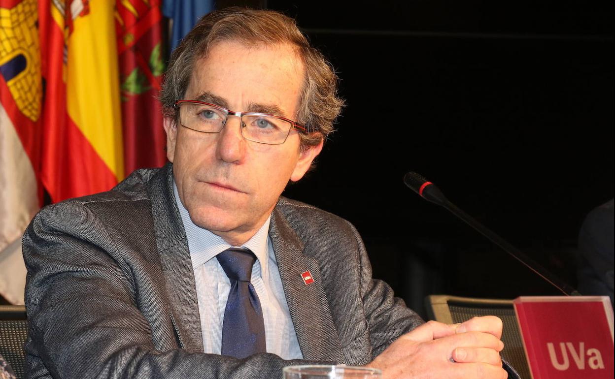 El vicerrector de Profesorado de la UVA, Javier de Frutos.