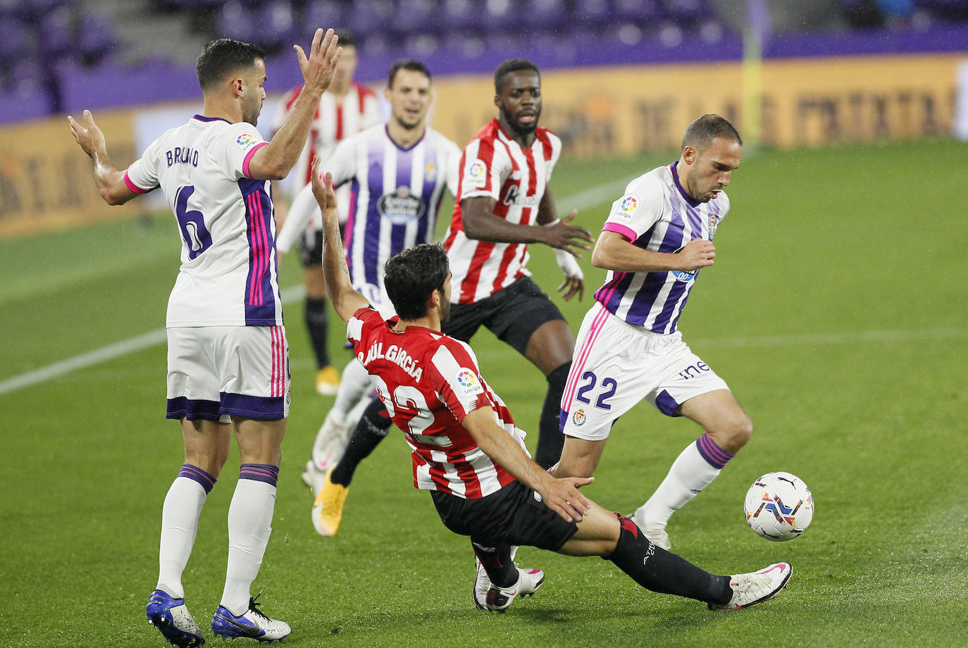 Fotos: Primera victoria de la temporada del Real Valladolid ante el Athletic