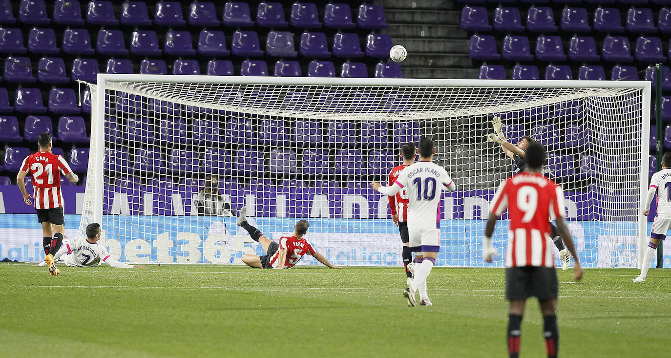 Fotos: Primera victoria de la temporada del Real Valladolid ante el Athletic