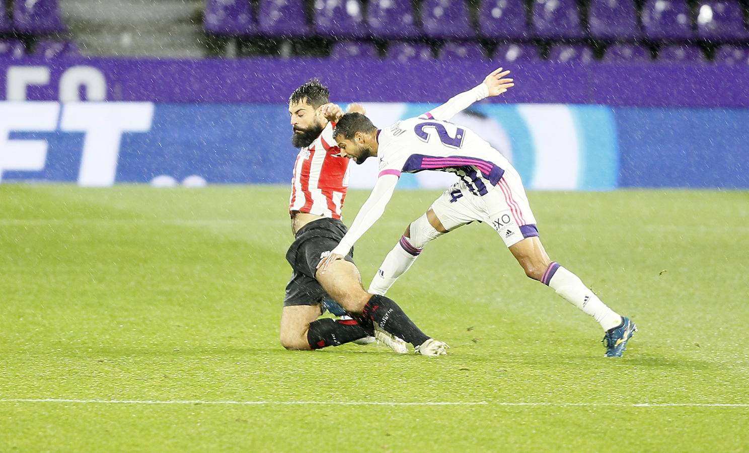 Fotos: Primera victoria de la temporada del Real Valladolid ante el Athletic