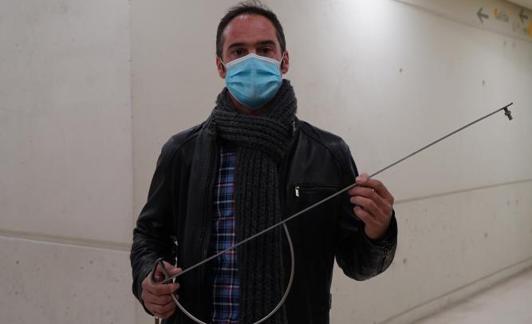 Carlos Fernández.-Inventor del bloqueador de buzones en contenedores soterrados