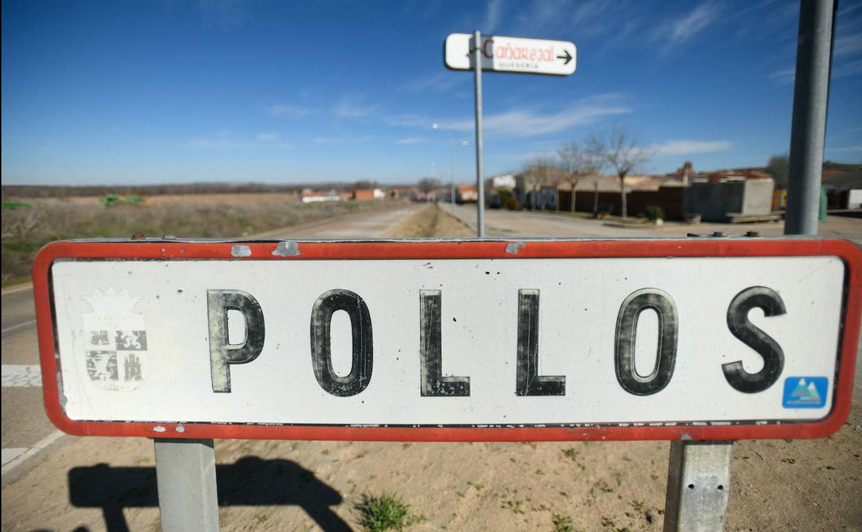 Entrada al término municipal de Pollos. 