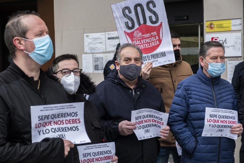 Fotos: Protesta del sector del ocio nocturno en Valladolid