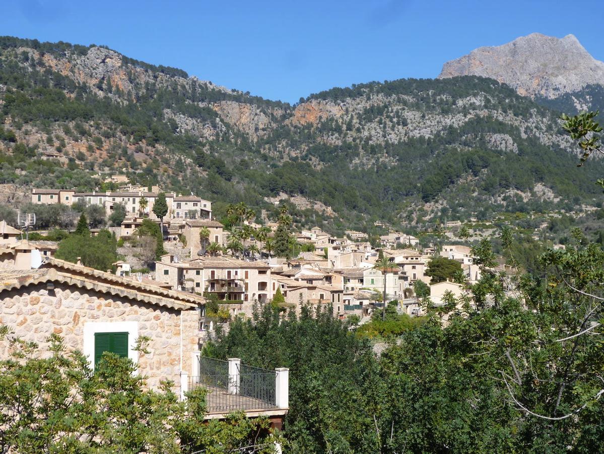 Fornalutx (Mallorca, Baleares) | El pueblo de montaña de Fornalutx se encuentra en lo alto de la Serra deTramuntana, sobre el valle de Sóller.