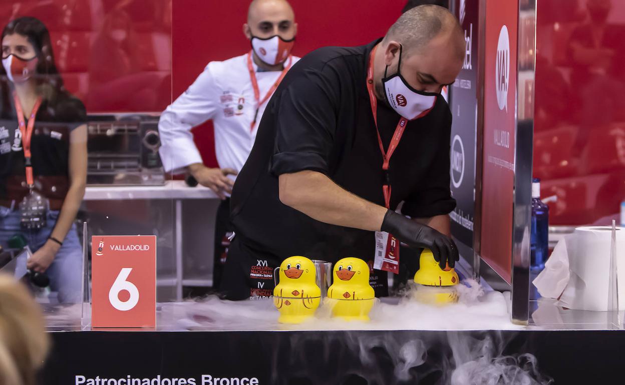 Raúl Pobo Rbadán, durante el Concurso Nacional de Pinchos. 