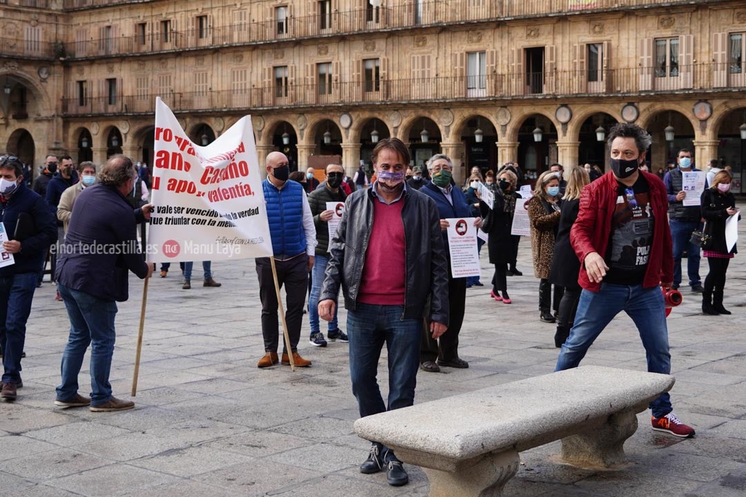 Concentración de autónomos en la Plaza Mayor de Salamanca