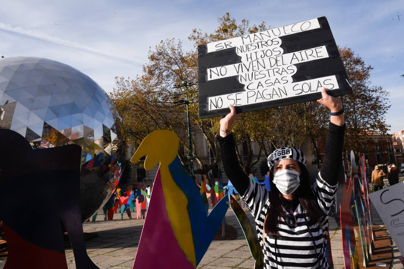 Fotos: Manifestación en Valladolid de todos los sectores afectados por la crisis de la pandemia