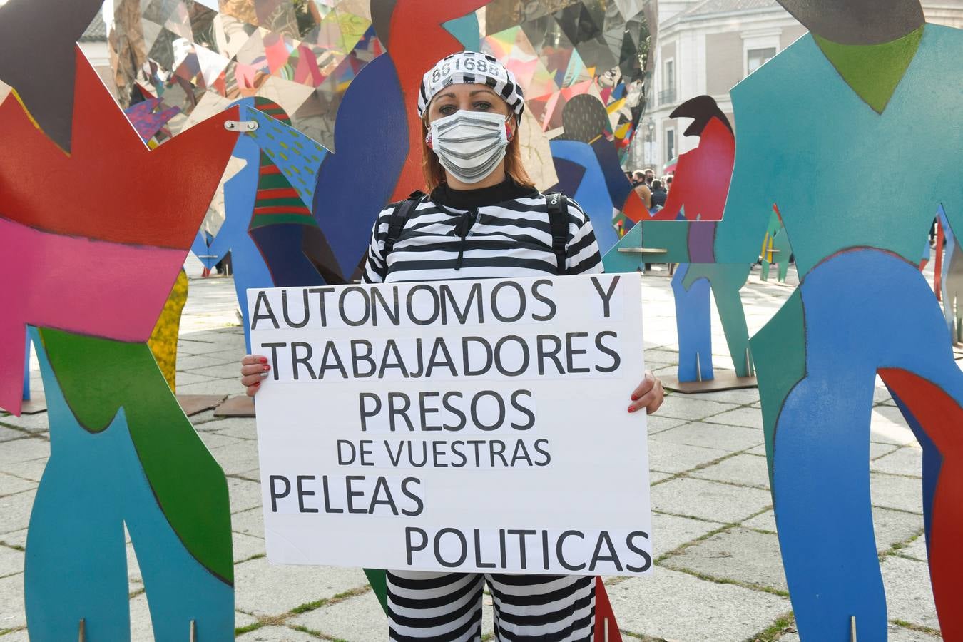 Fotos: Manifestación en Valladolid de todos los sectores afectados por la crisis de la pandemia