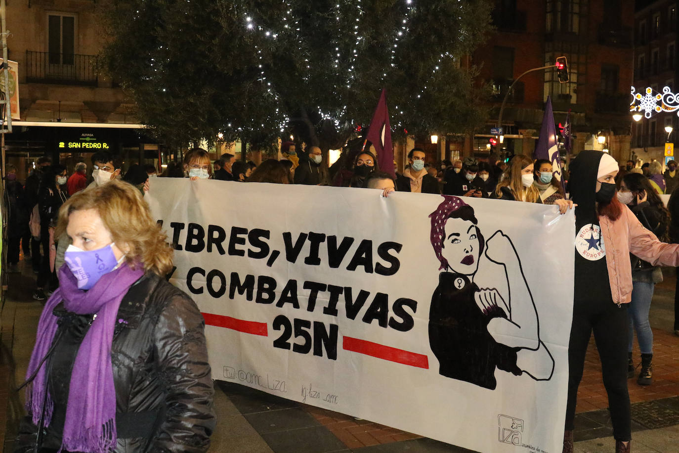 Manifestación contra el matrato hacia las mujeres. 