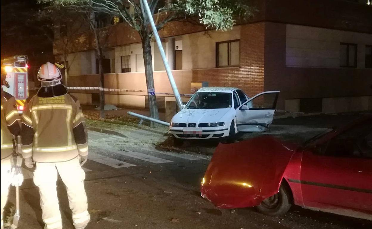 Turismos implicados en la colisión mortal registrada el martes en la avenida de Miguel Ángel Blanco. 