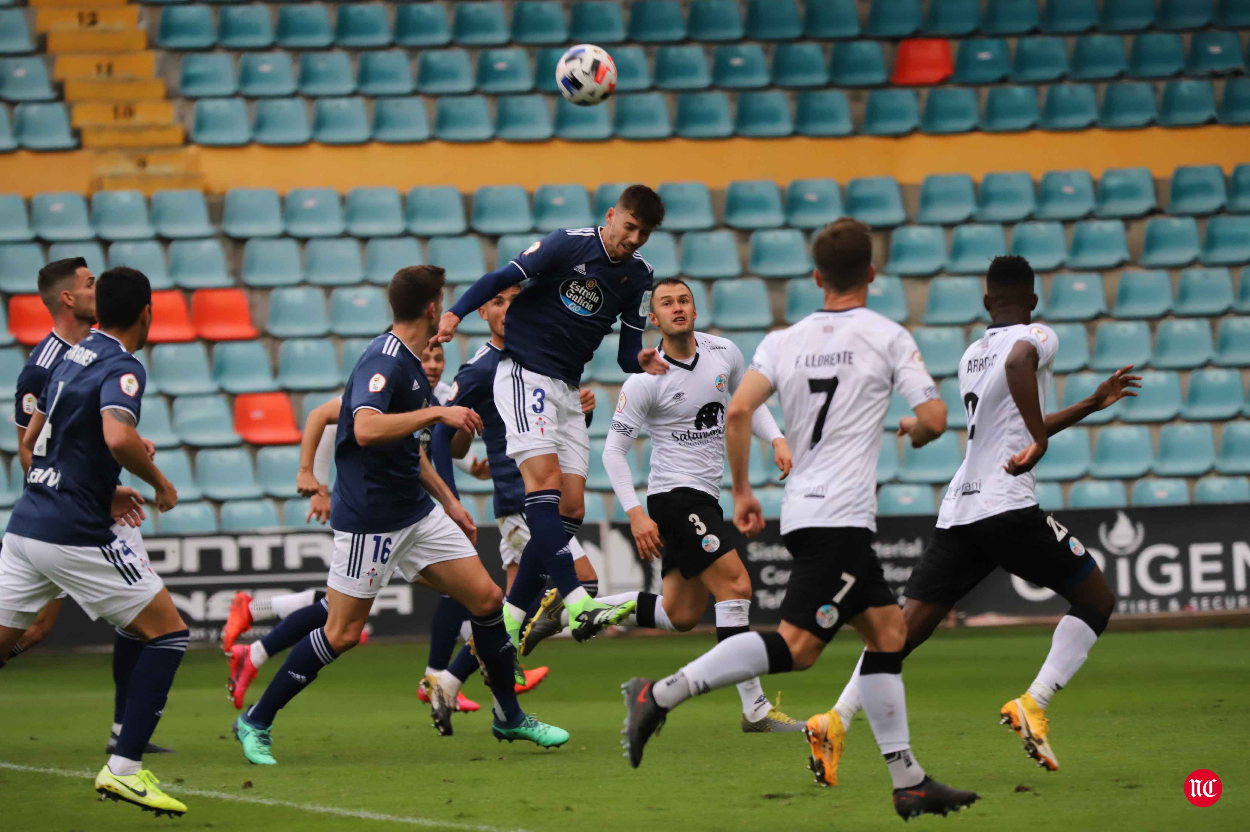 Fotos: El Salamanca UDS goleado ante el Celta B (0-3)