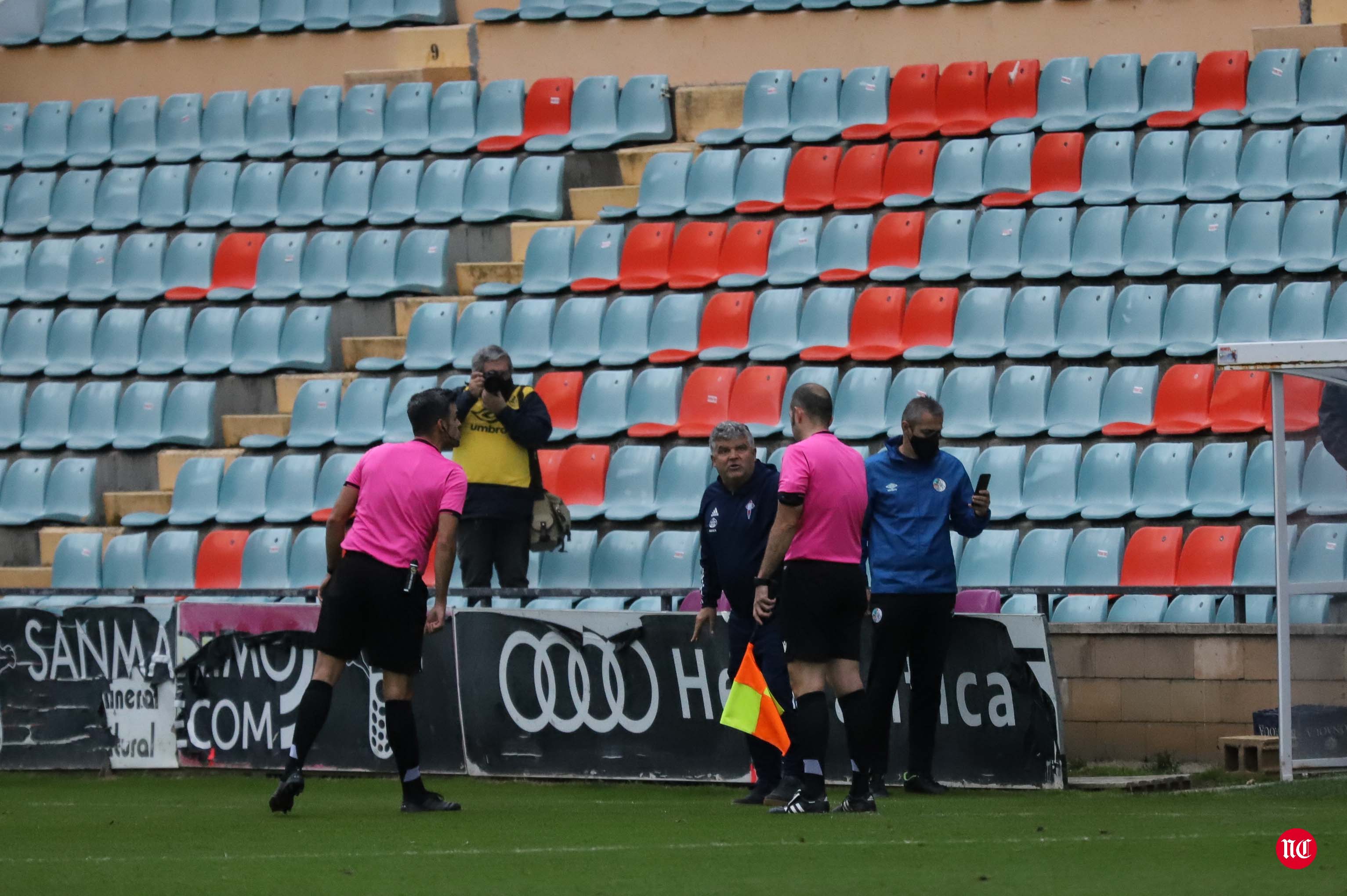 Fotos: El Salamanca UDS goleado ante el Celta B (0-3)