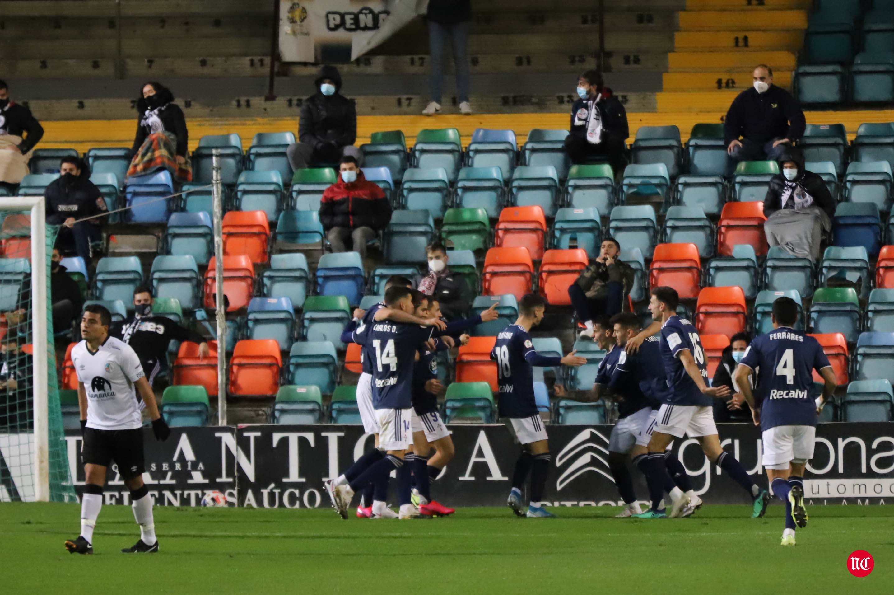 Fotos: El Salamanca UDS goleado ante el Celta B (0-3)