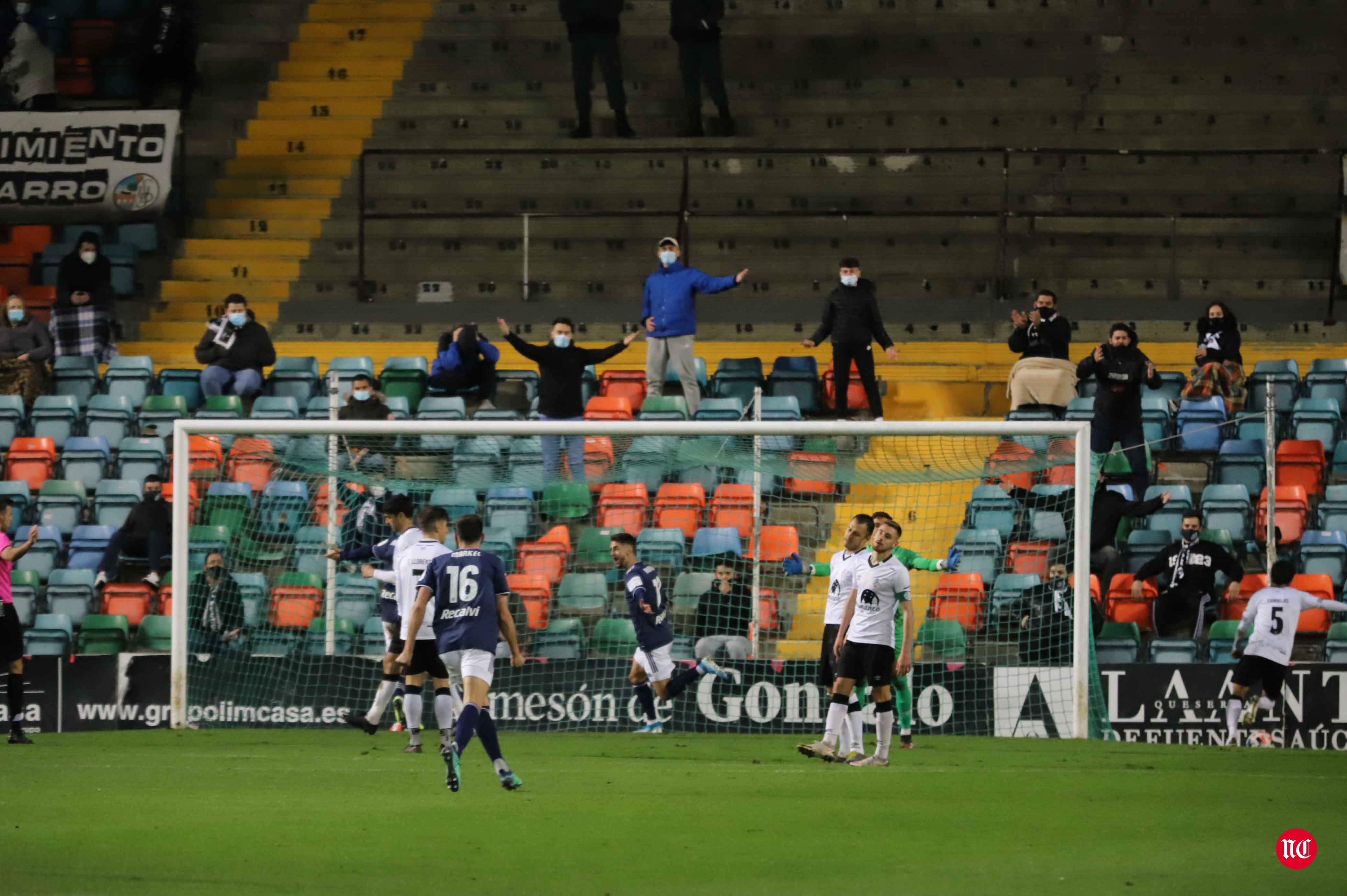 Fotos: El Salamanca UDS goleado ante el Celta B (0-3)