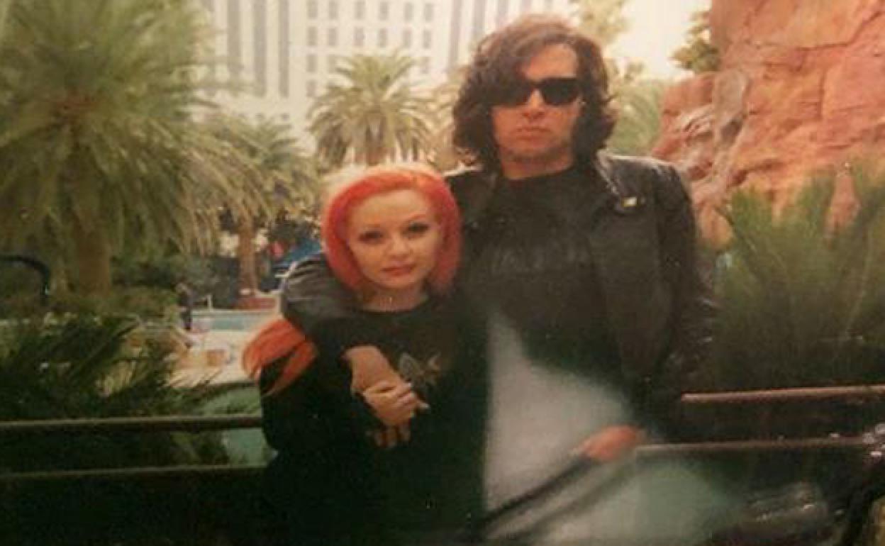 Mario Vaquerizo y Alaska antes de darse el 'sí quiero' por primera vez, hace 21 años. 