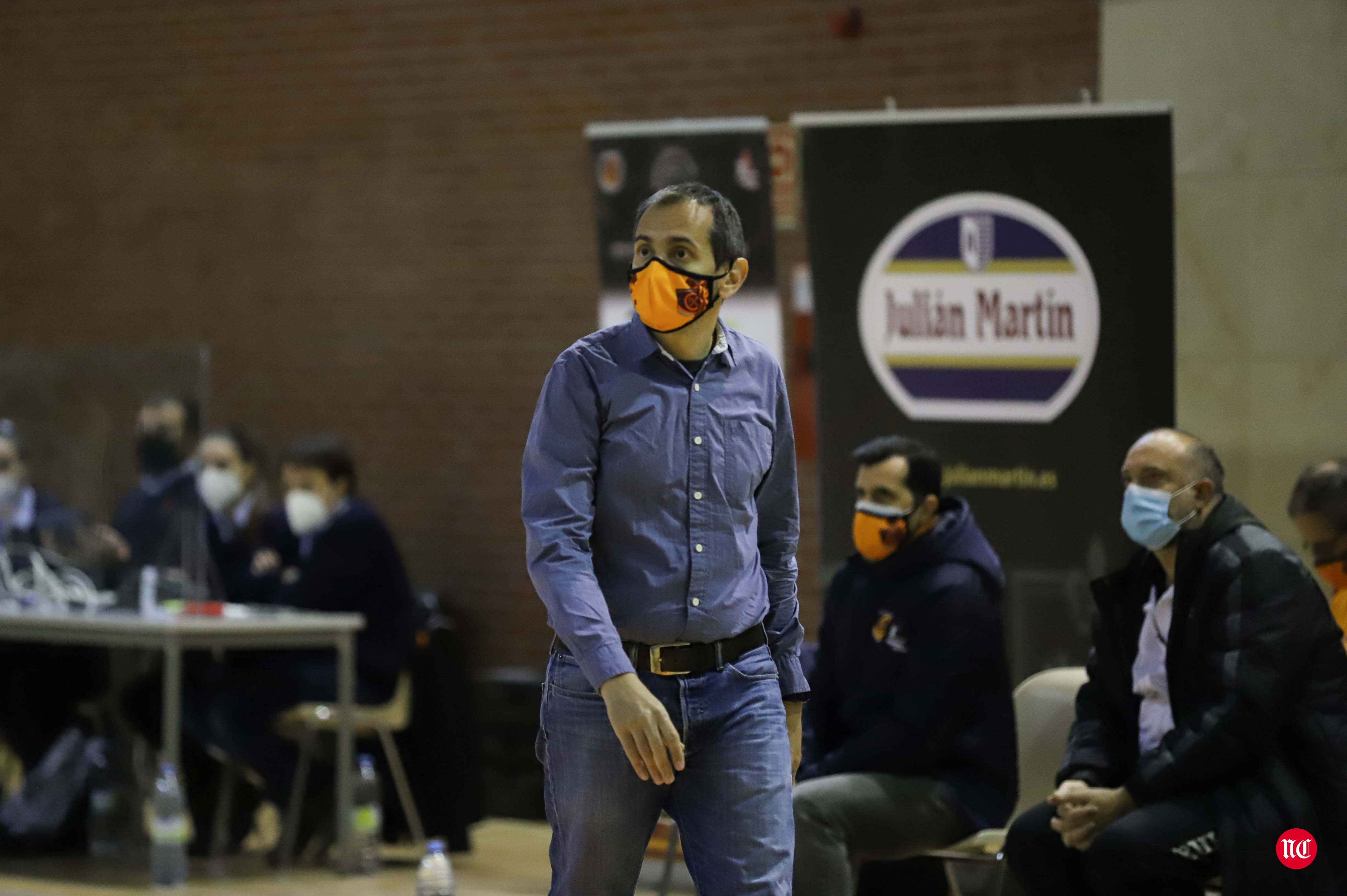 Fotos: El Zornotza pone fin a la imbatibilidad del Aquimisa Carbajosa en casa (75-87)