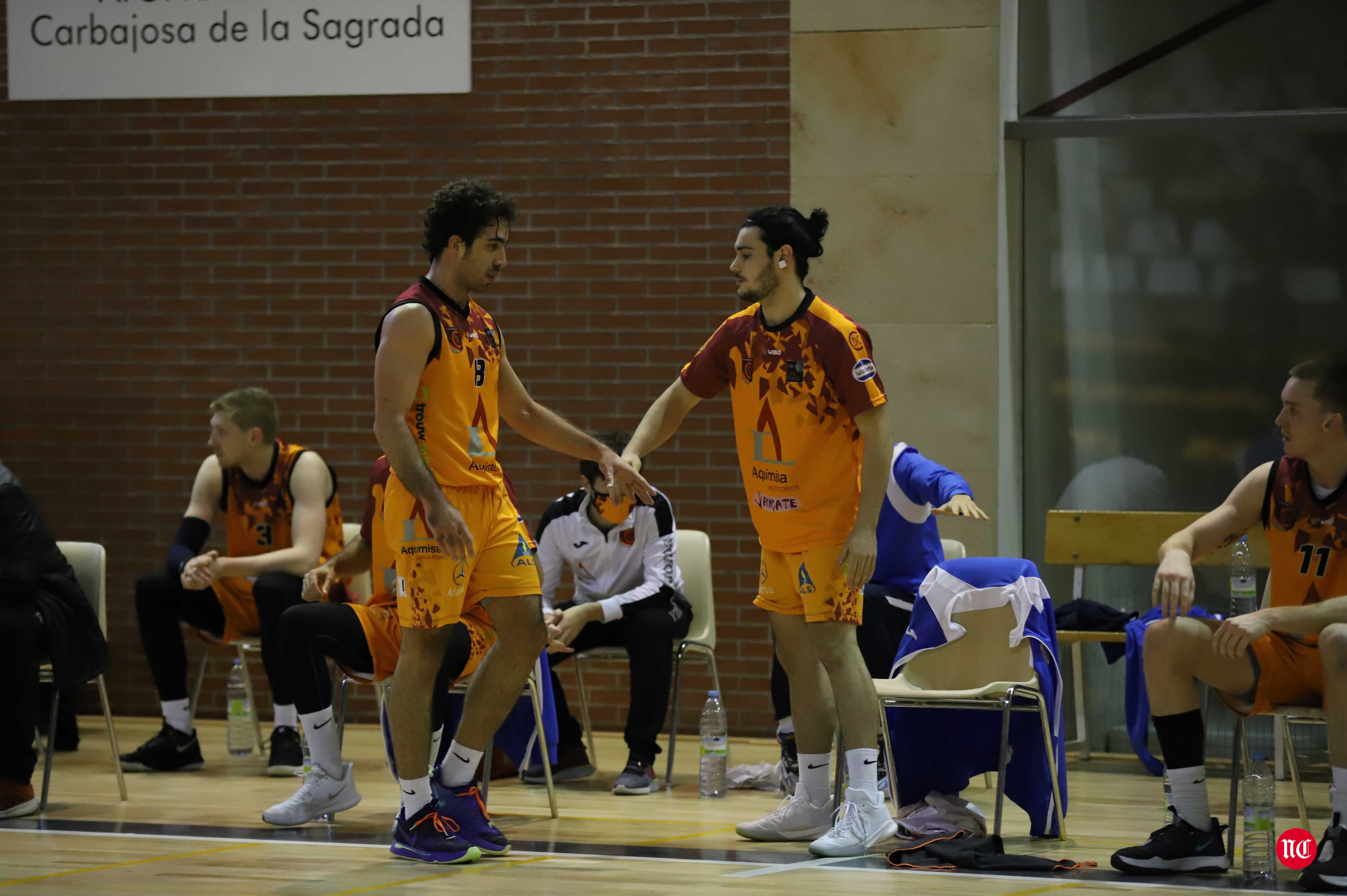 Fotos: El Zornotza pone fin a la imbatibilidad del Aquimisa Carbajosa en casa (75-87)