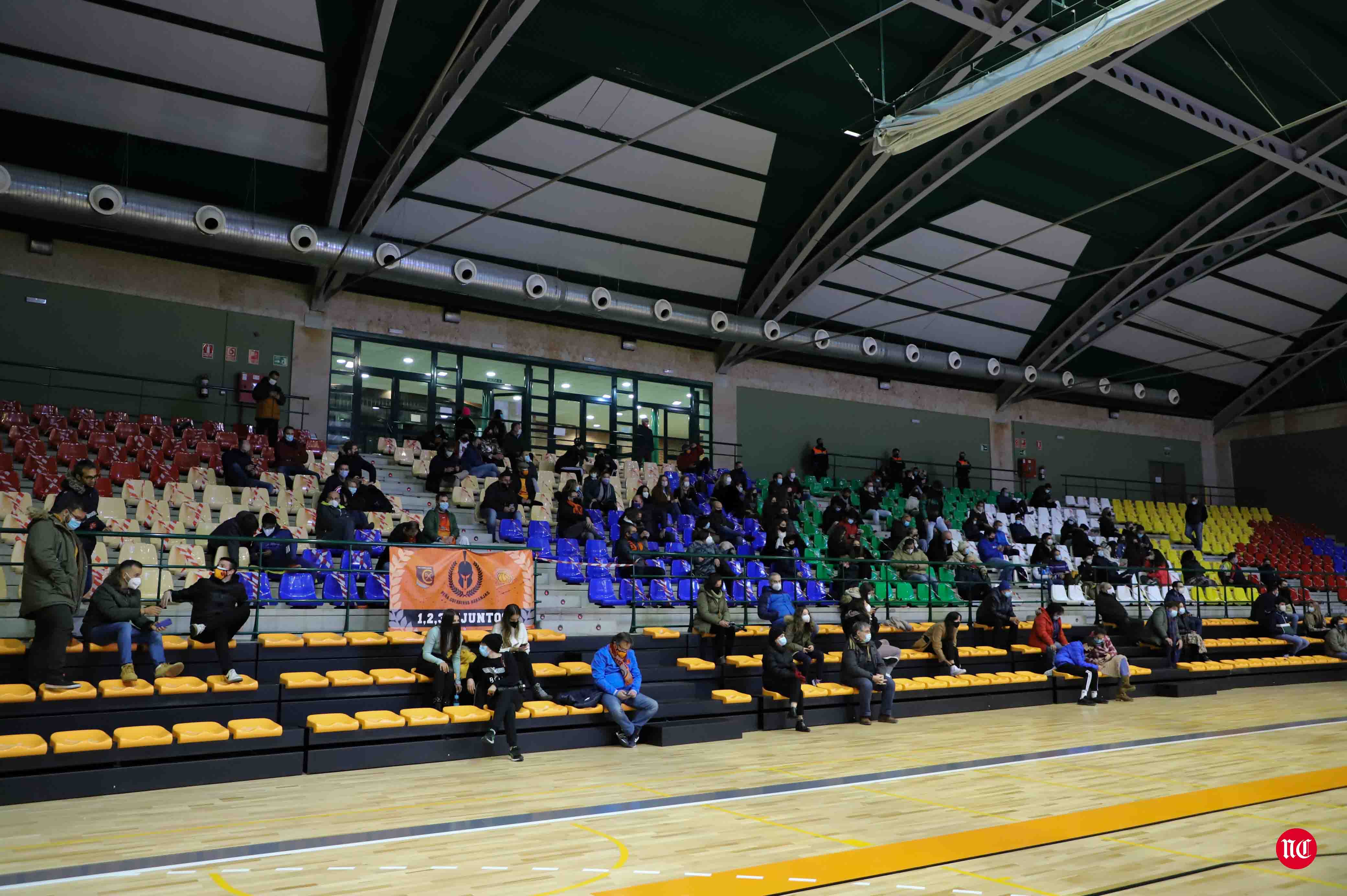 Fotos: El Zornotza pone fin a la imbatibilidad del Aquimisa Carbajosa en casa (75-87)