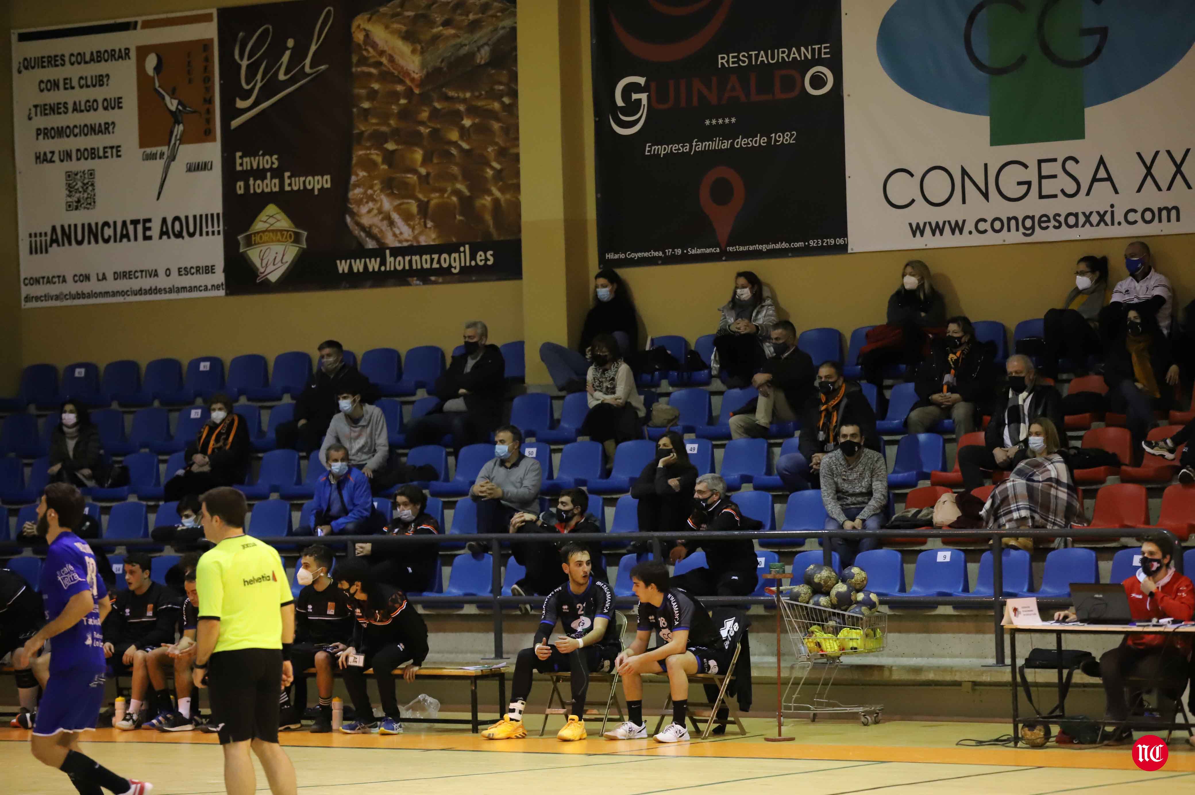 Fotos: BM Salamanca 13 - 22 BM Oviedo