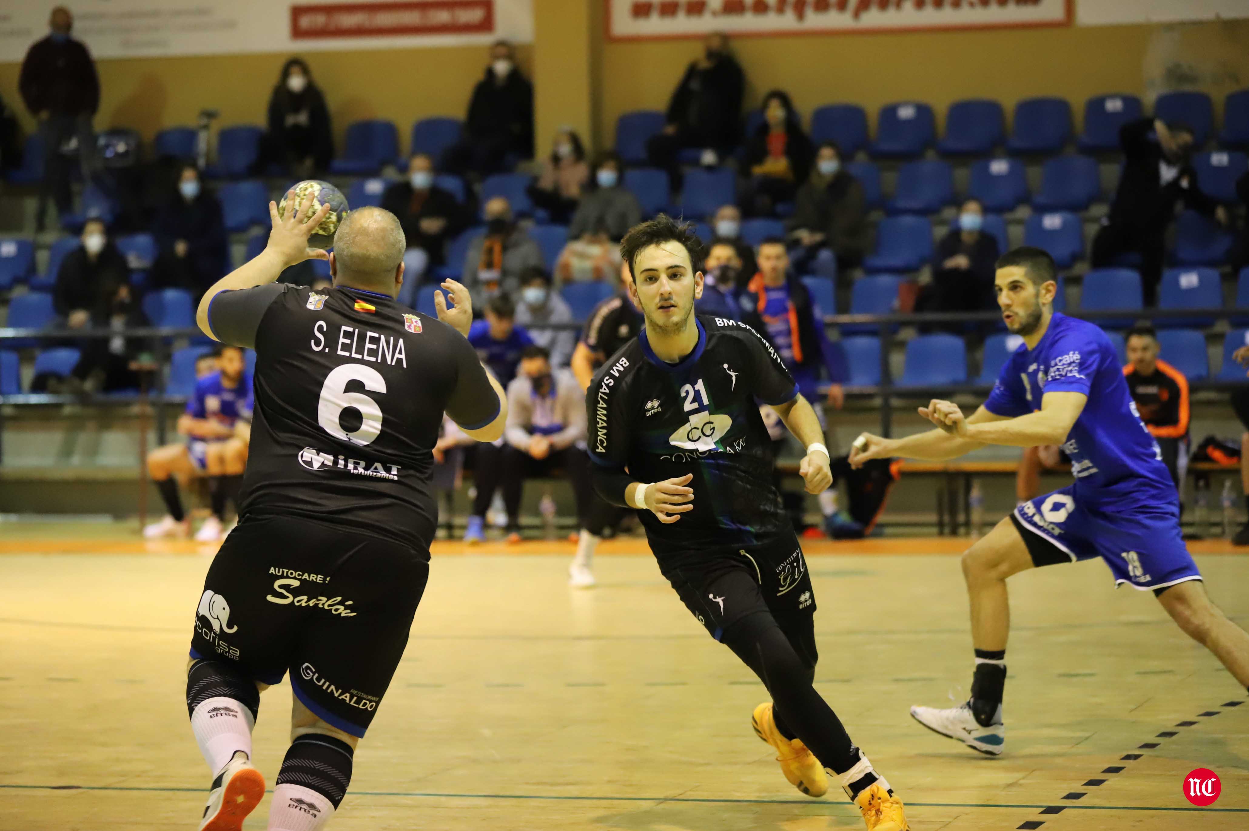 Fotos: BM Salamanca 13 - 22 BM Oviedo