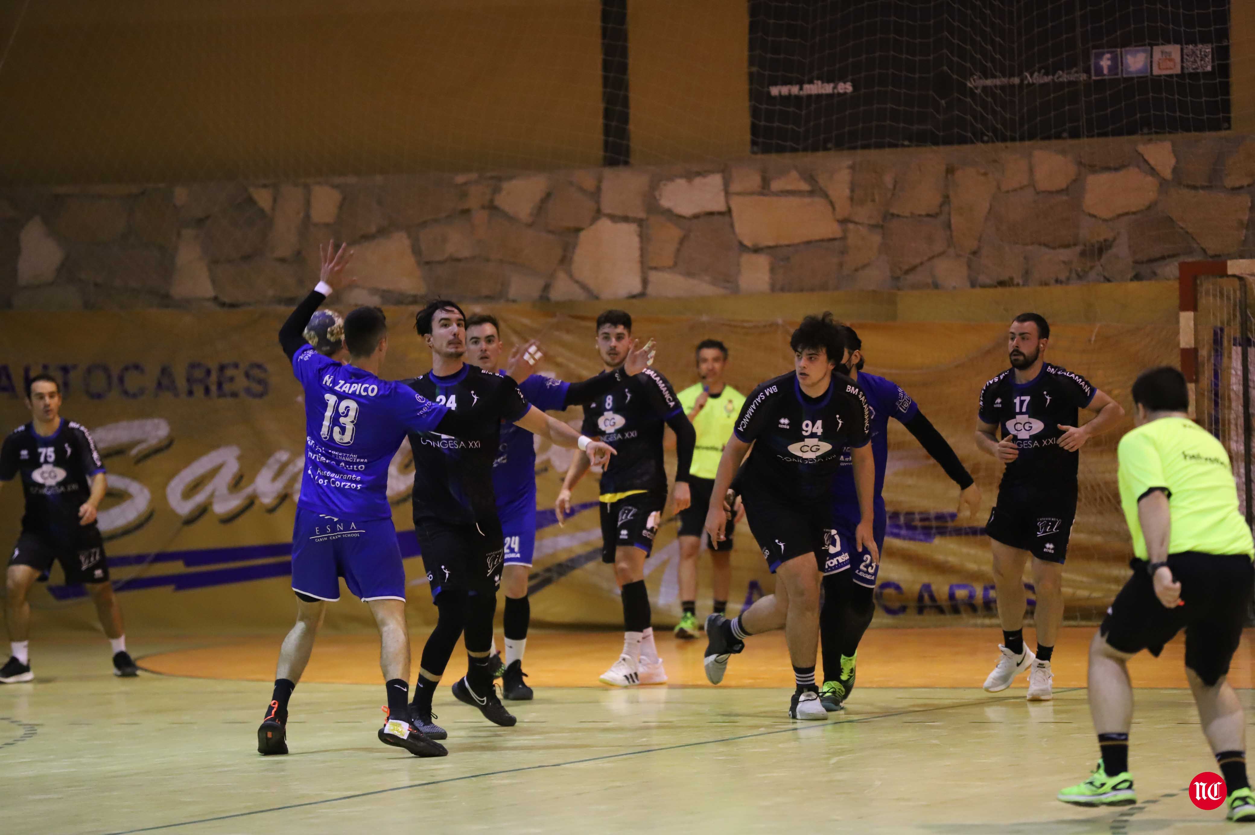 Fotos: BM Salamanca 13 - 22 BM Oviedo